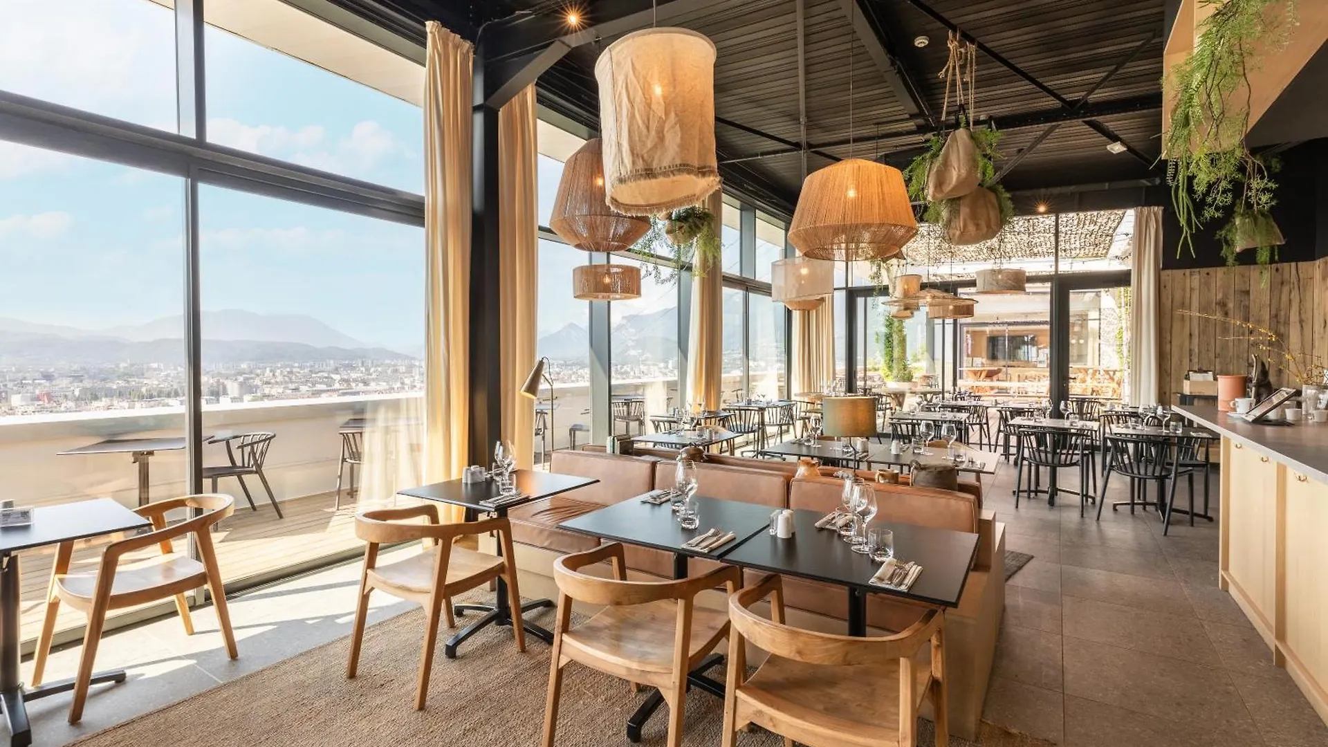 The Babel Community Hotel - Grenoble Bastille
