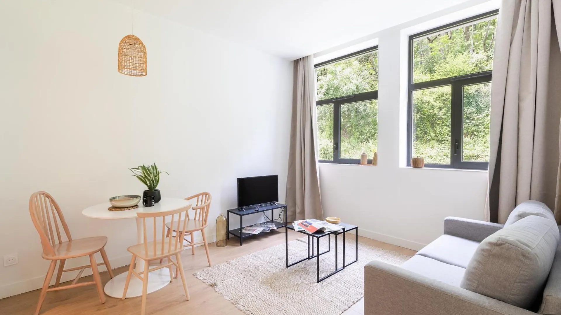 The Babel Community Hotel - Grenoble Bastille