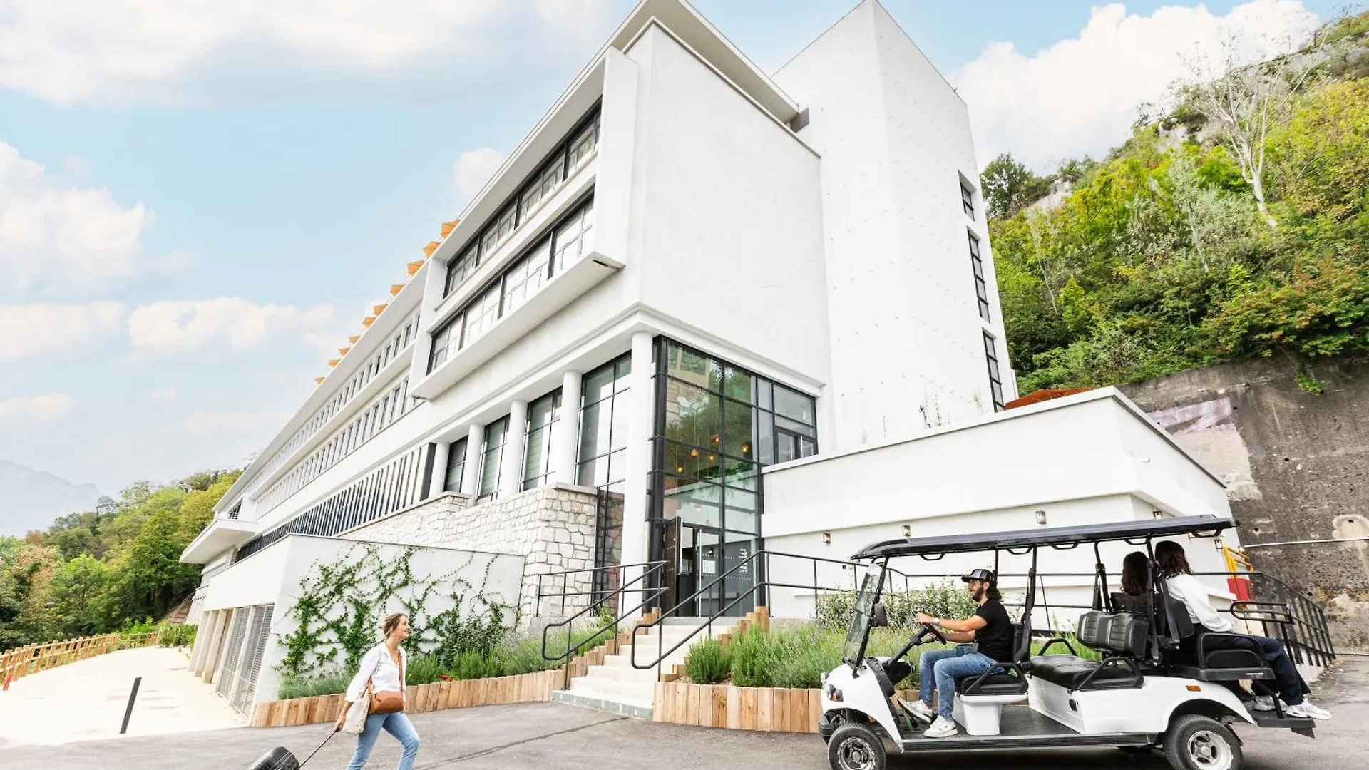 The Babel Community Hotel - Grenoble Bastille